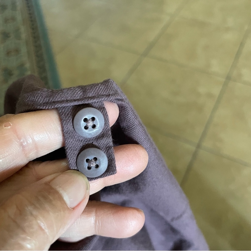 Lululemon Purple long sleeve Shirt size 2 - Picture 4 of 5